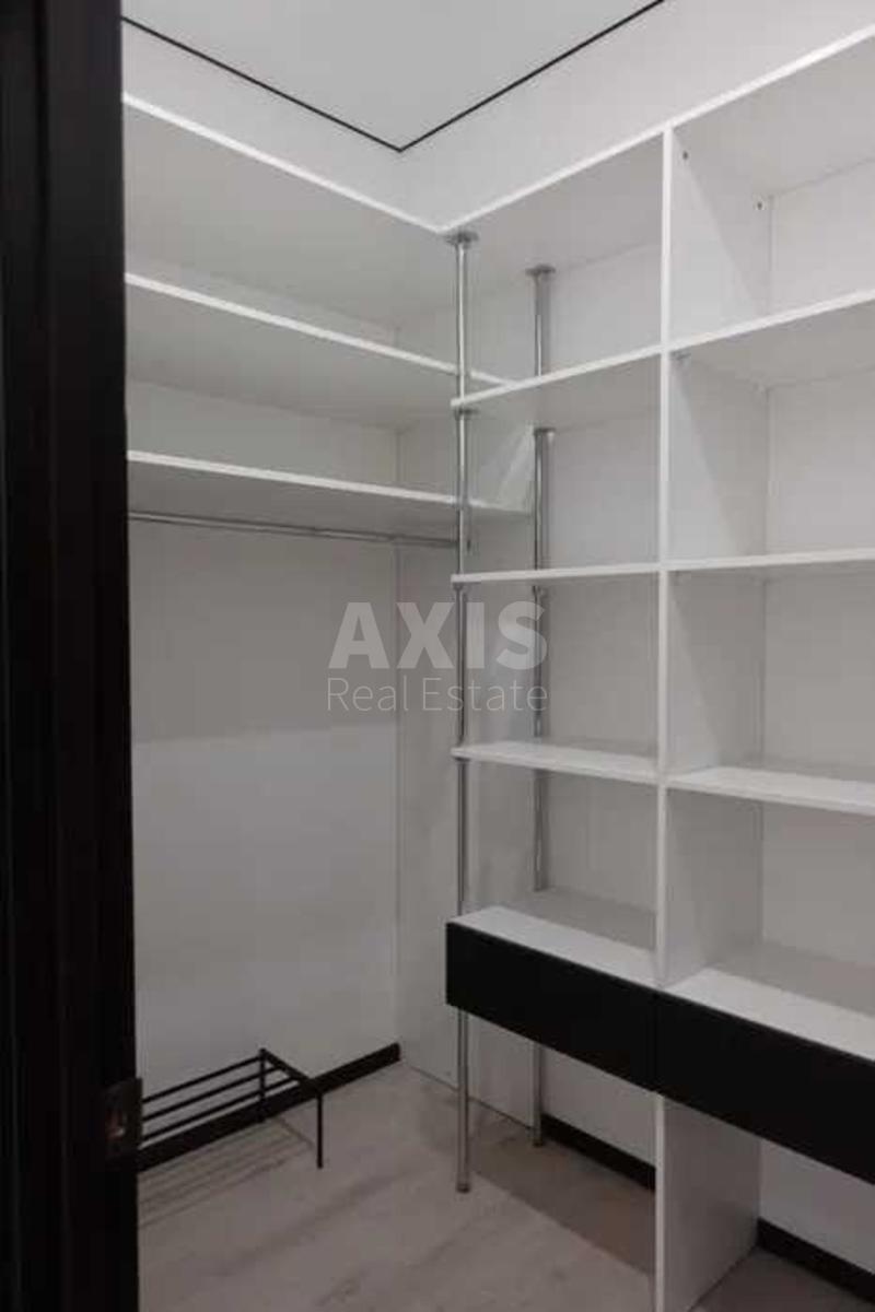 1k apartment vul. Nagirna 18/166