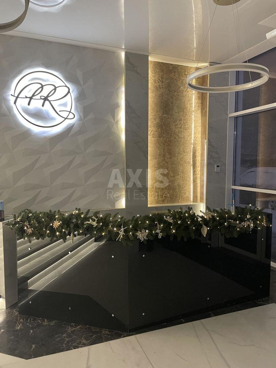 3k apartment vul. Glybochyc'ka 731