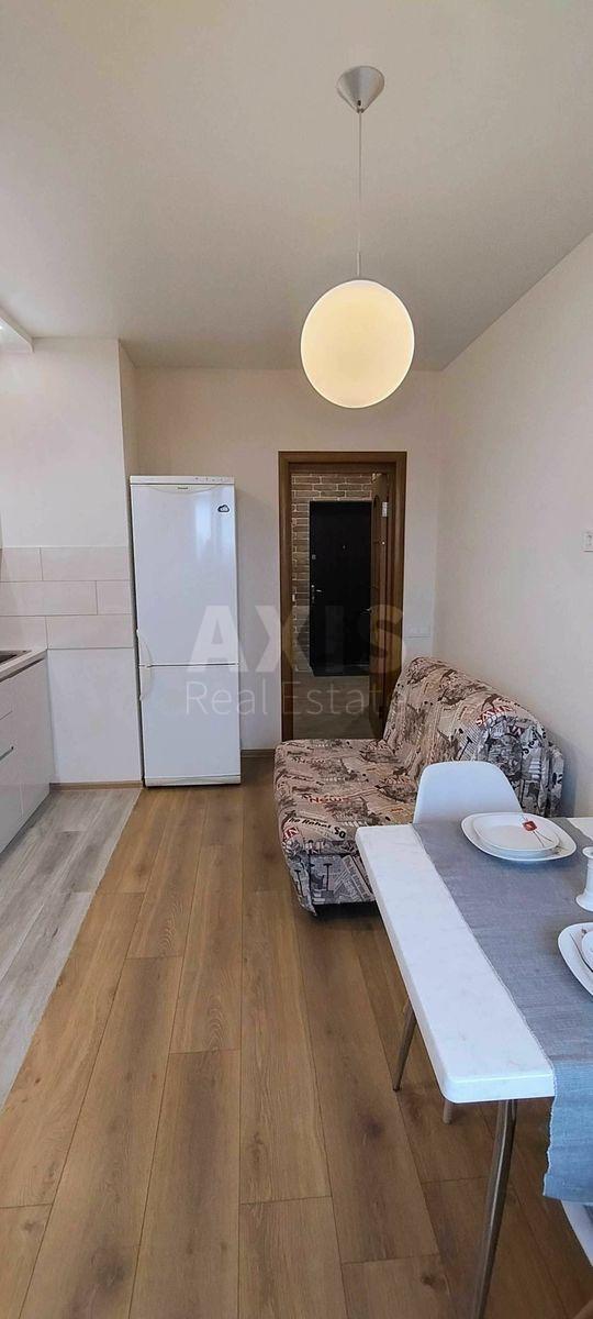 1k apartment pr-t Peremogy 71А4