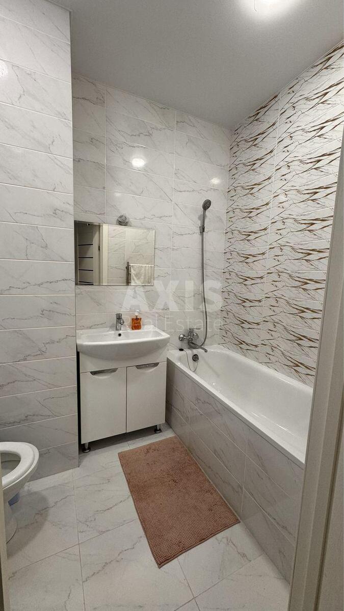 1k apartment vul. Nagirna 18/16640522