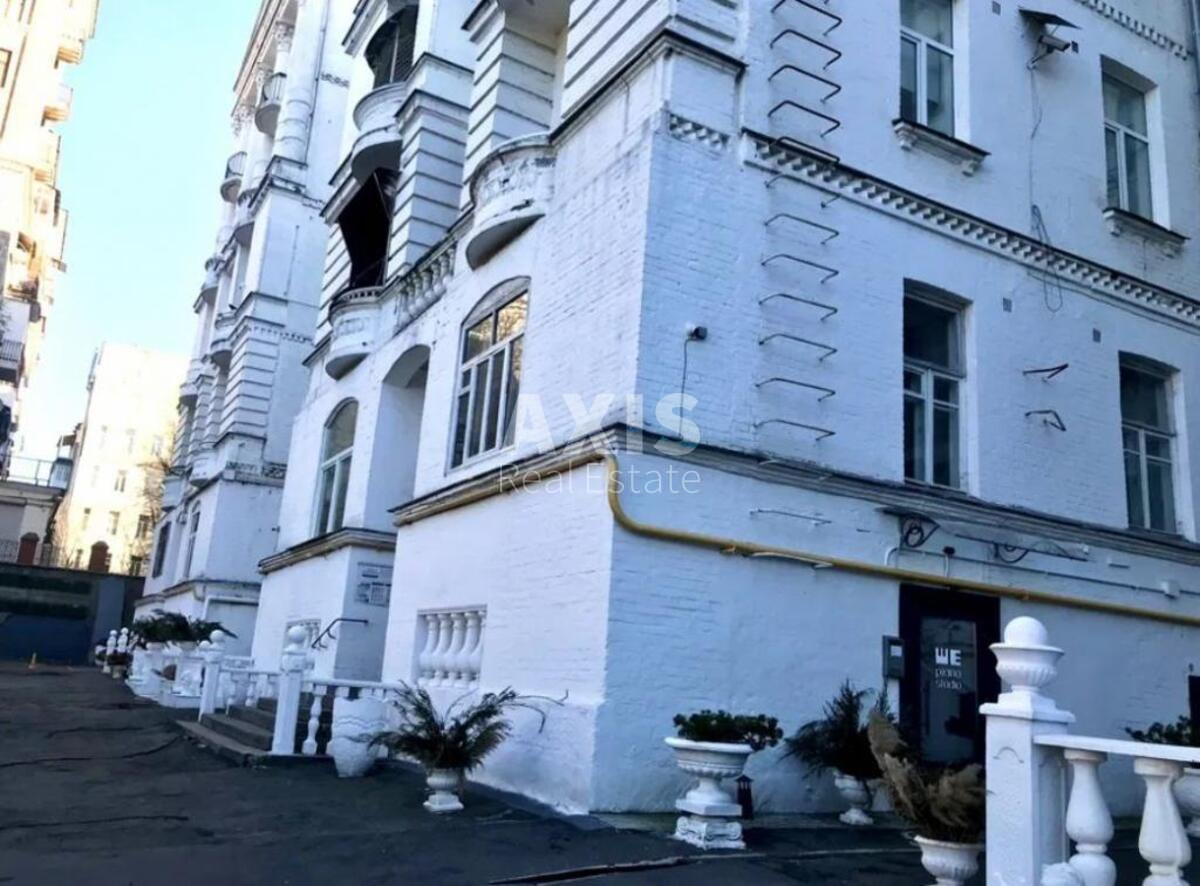 2k apartment vul. Ljuterans'ka 7/1010