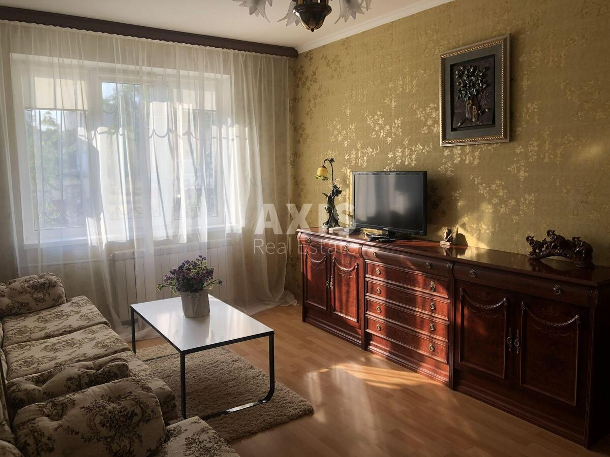 2к квартира пр-т Оболонский 11493571