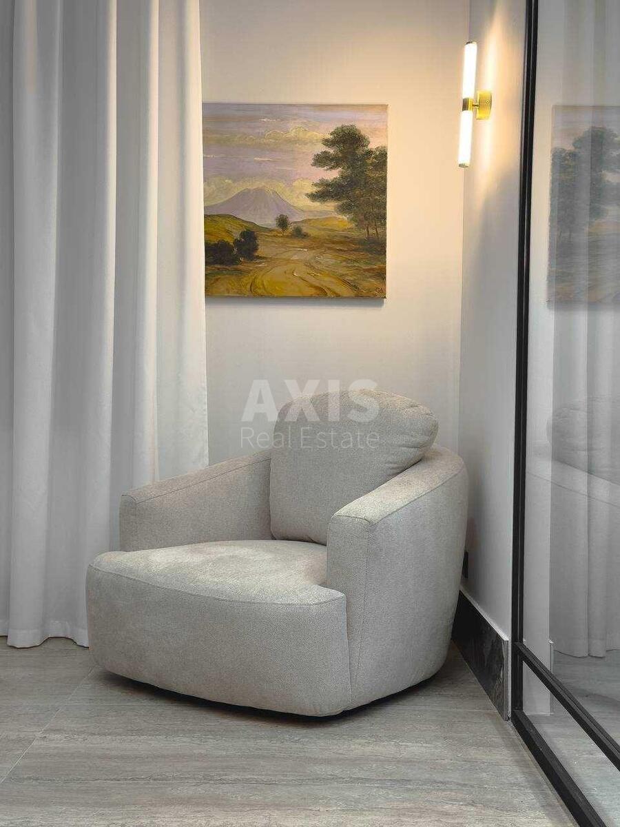 Office vul. Saksagans'kogo 58, 120m24