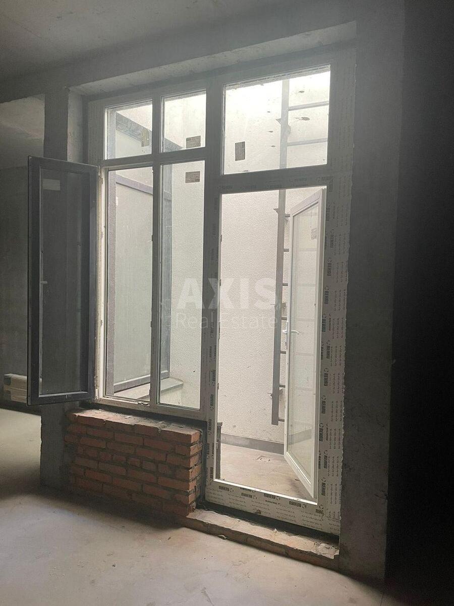 Объект торговли ул. Выговского Ивана 44, 118м2608402