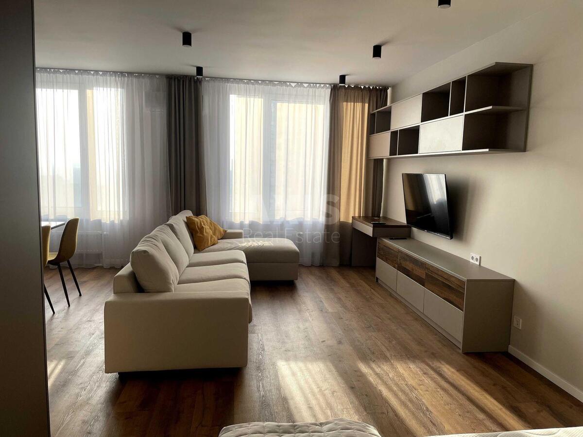 1k apartment nab. Dniprovs'ka 18А565623