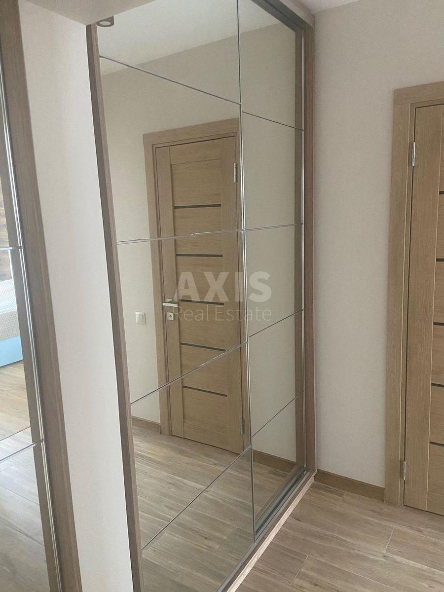 2k apartment vul. Rusovoi' Sofii' 7А10