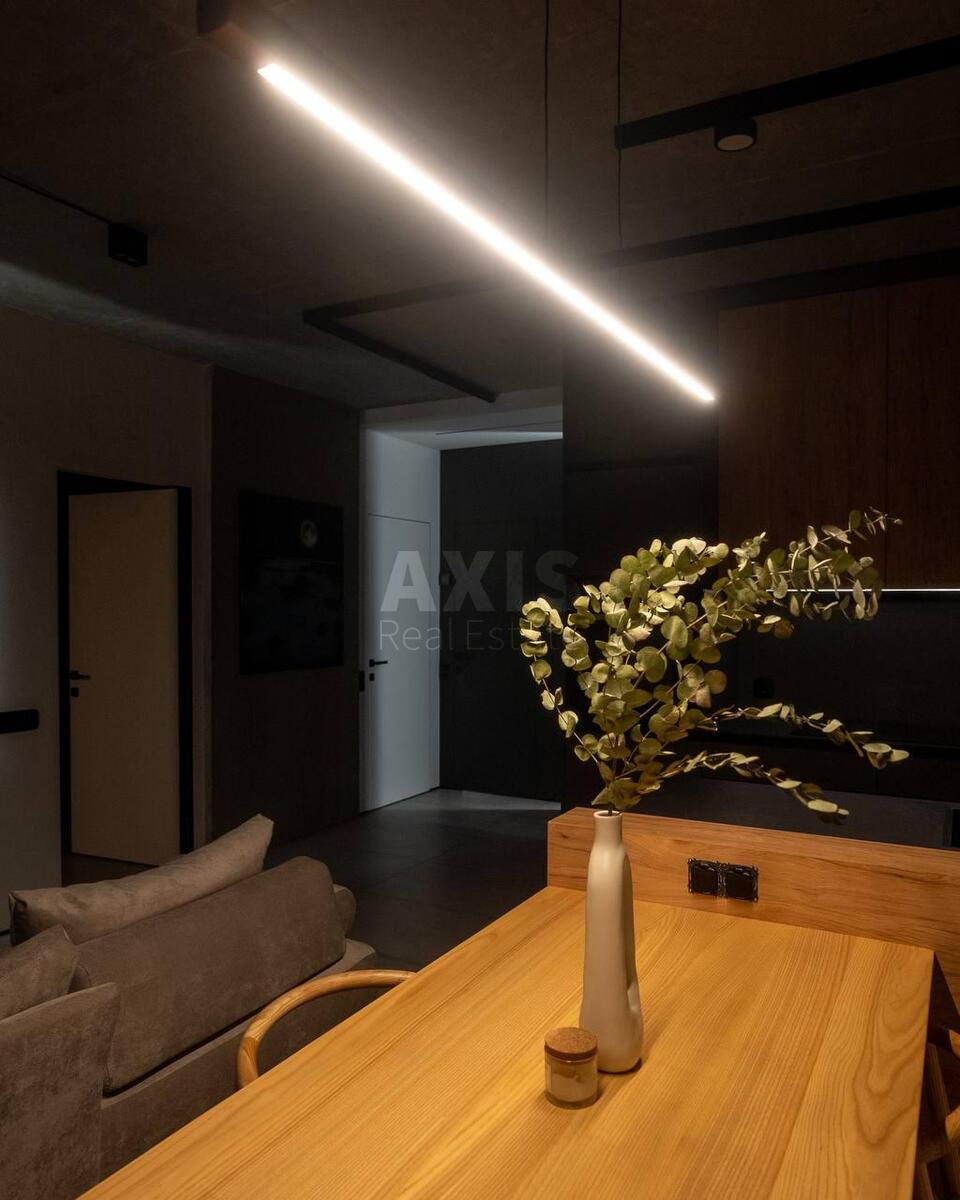 2k apartment vul. Grechka Marshala 420