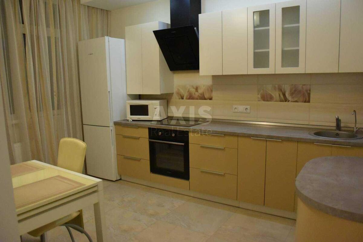 1к квартира ул. Конева Маршала 10/1