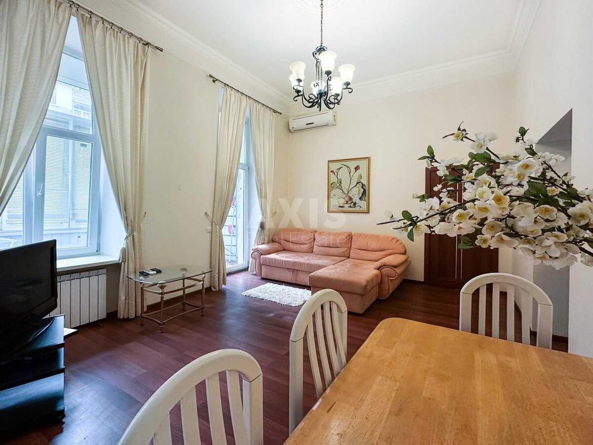 2к квартира ул. Хмельницкого Богдана 10576642