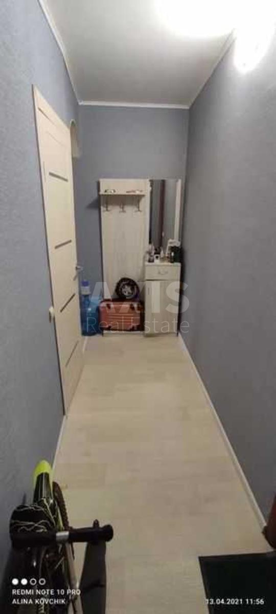 1k apartment vul. Vasylenka Mykoly 13А4