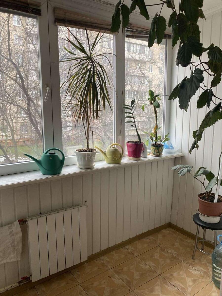 2k apartment pr-t Svobody 6А636271