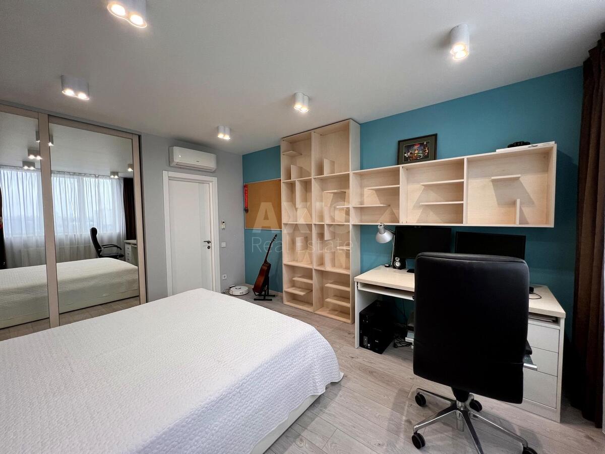 2k apartment vul. Andrjushhenka Grygorija 6Г593770