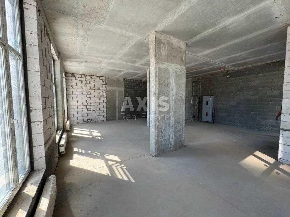 Service object vul. Vsevoloda Zmijenka 34/21, 86m2595291