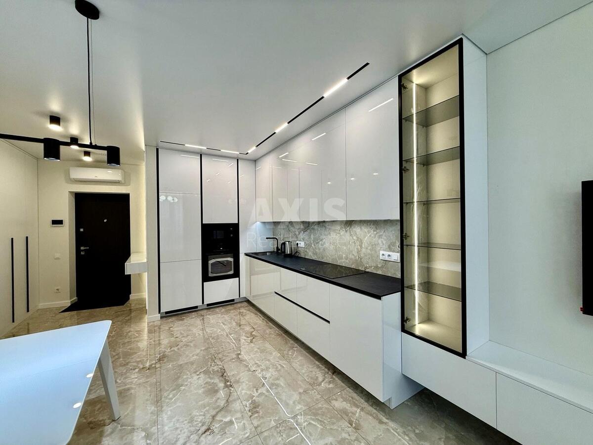 1k apartment nab. Dniprovs'ka 15К63246