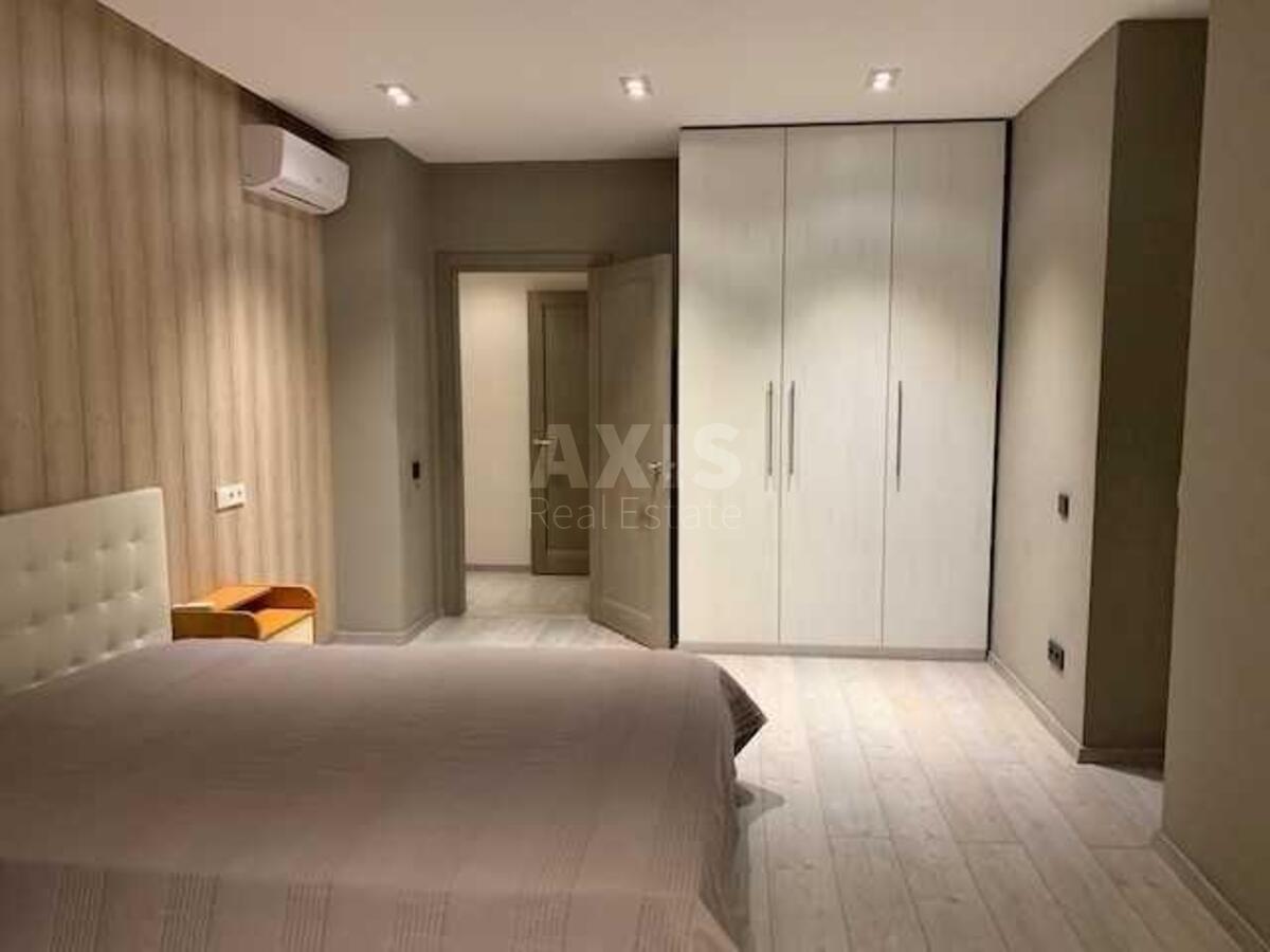 3k apartment vul. Vashhenka Grygorija 18
