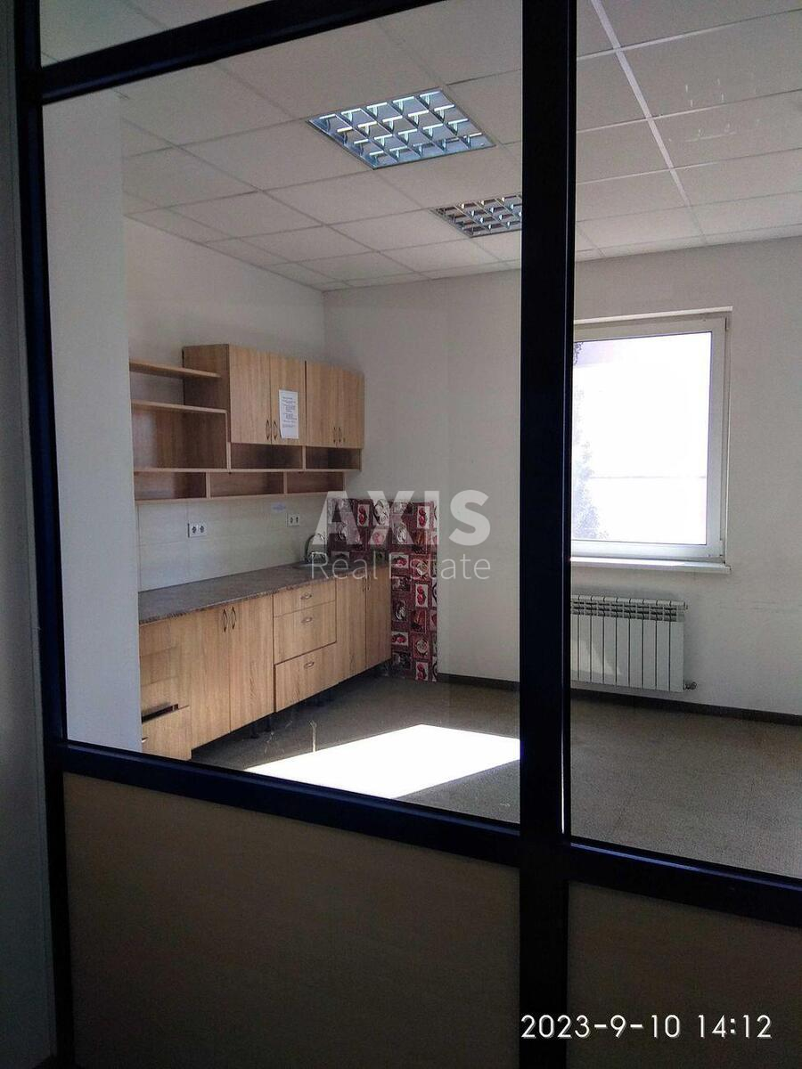 Office vul. Degtjarivs'ka 33, 343m26016711