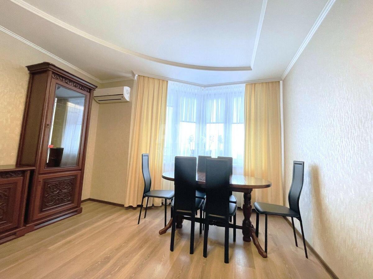 3k apartment vul. Lebedjeva-Kumacha 7В559881