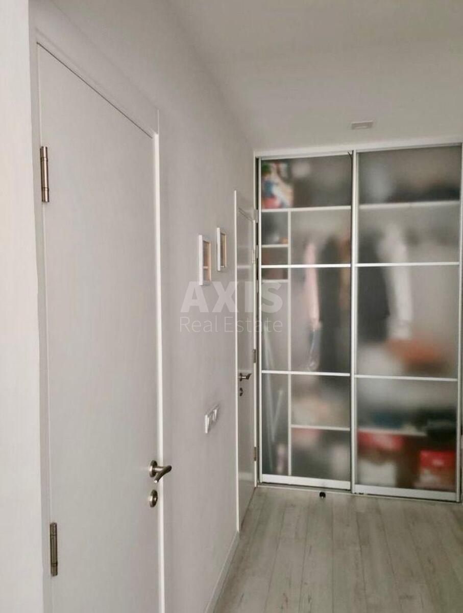 2k apartment vul. Zdolbunivs'ka 134
