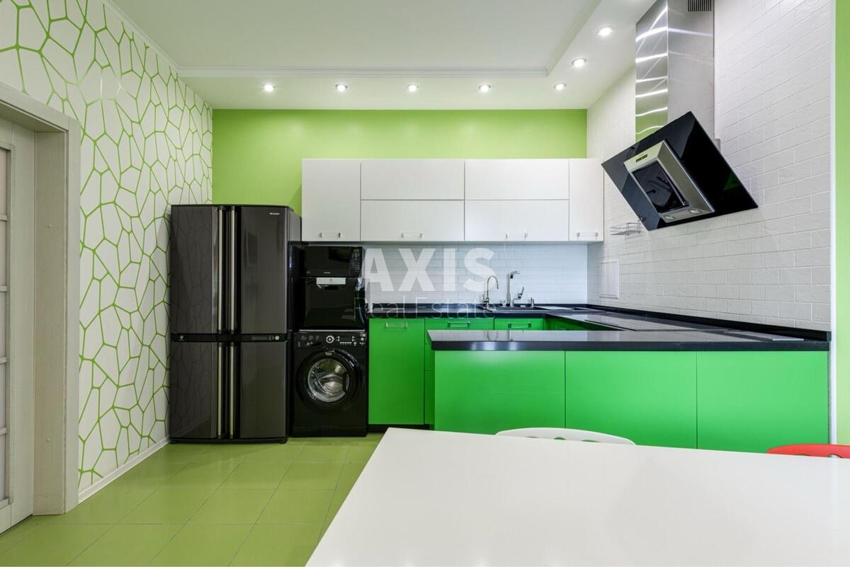 3k apartment vul. Staronavodnyc'ka 6Б0