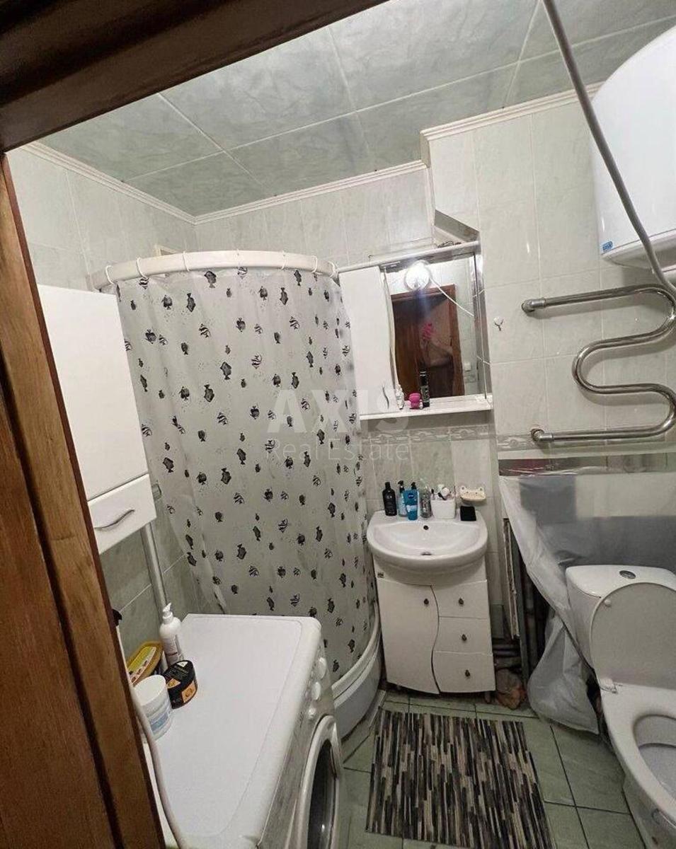 2k apartment pr-t Svobody 28А4