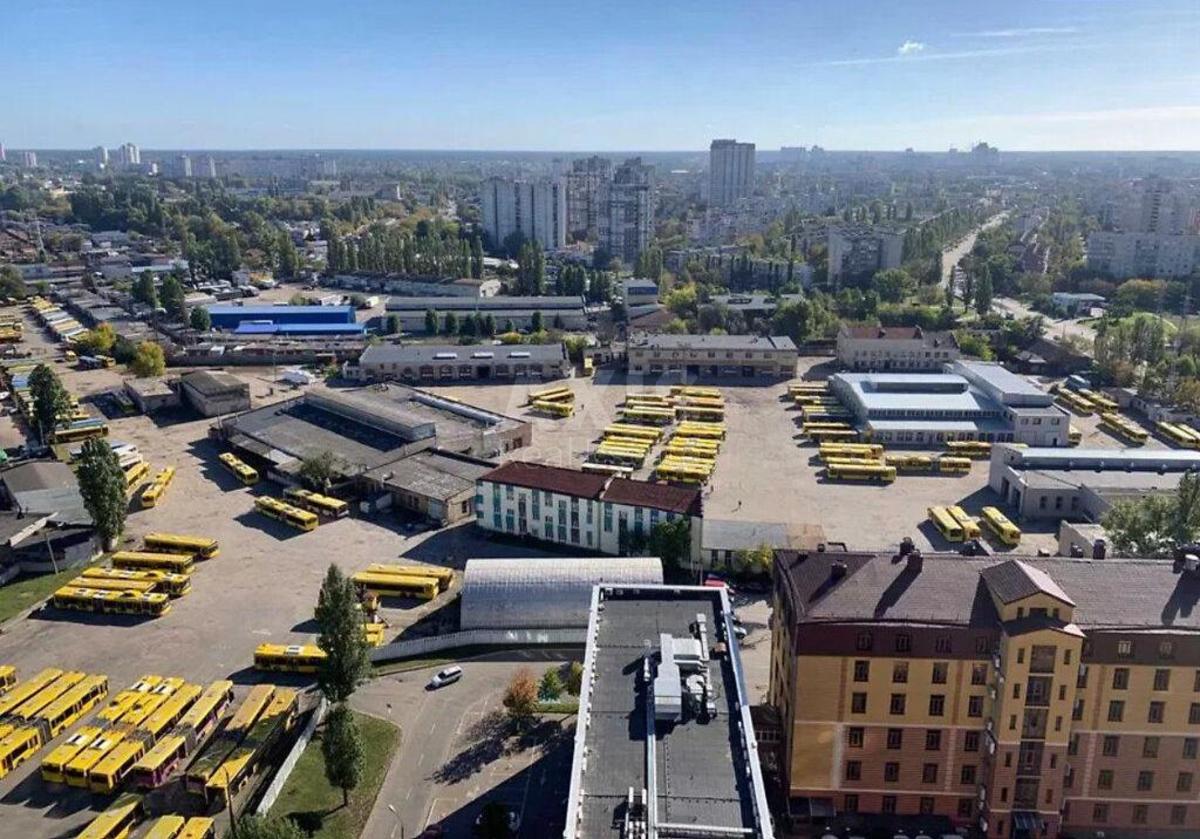 2k apartment vul. Sosjury Volodymyra 64