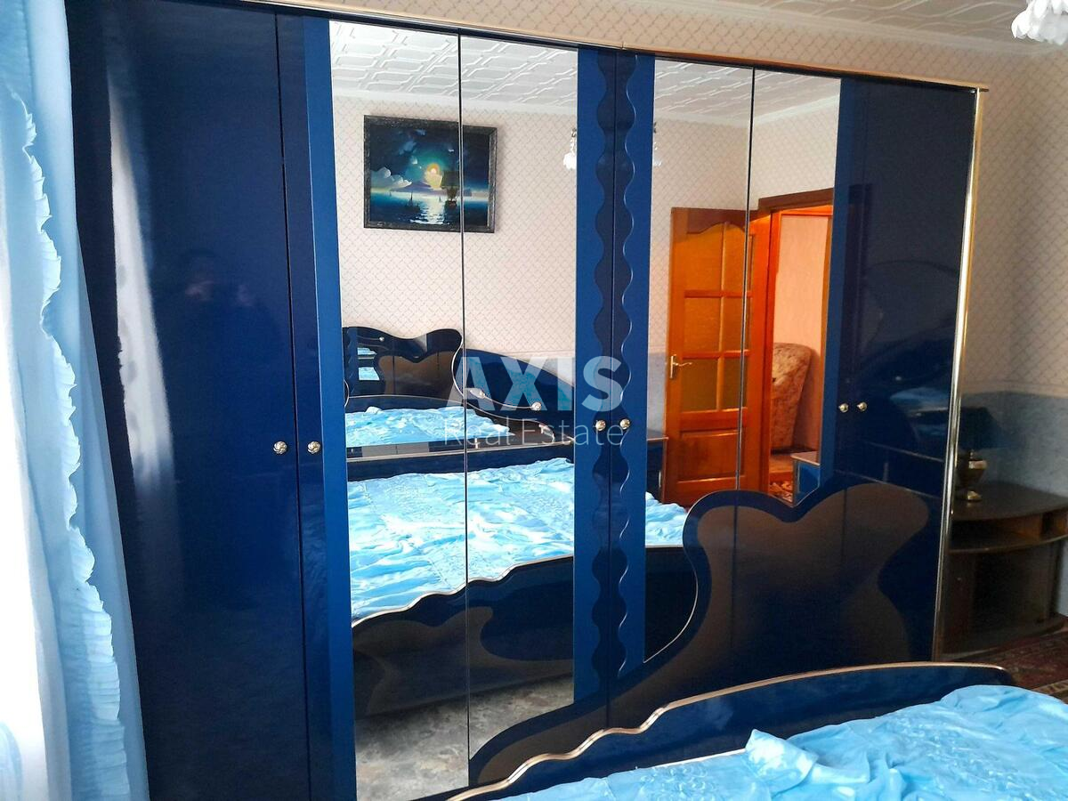 2k apartment vul. Ahmatovoi' Anny 15478871