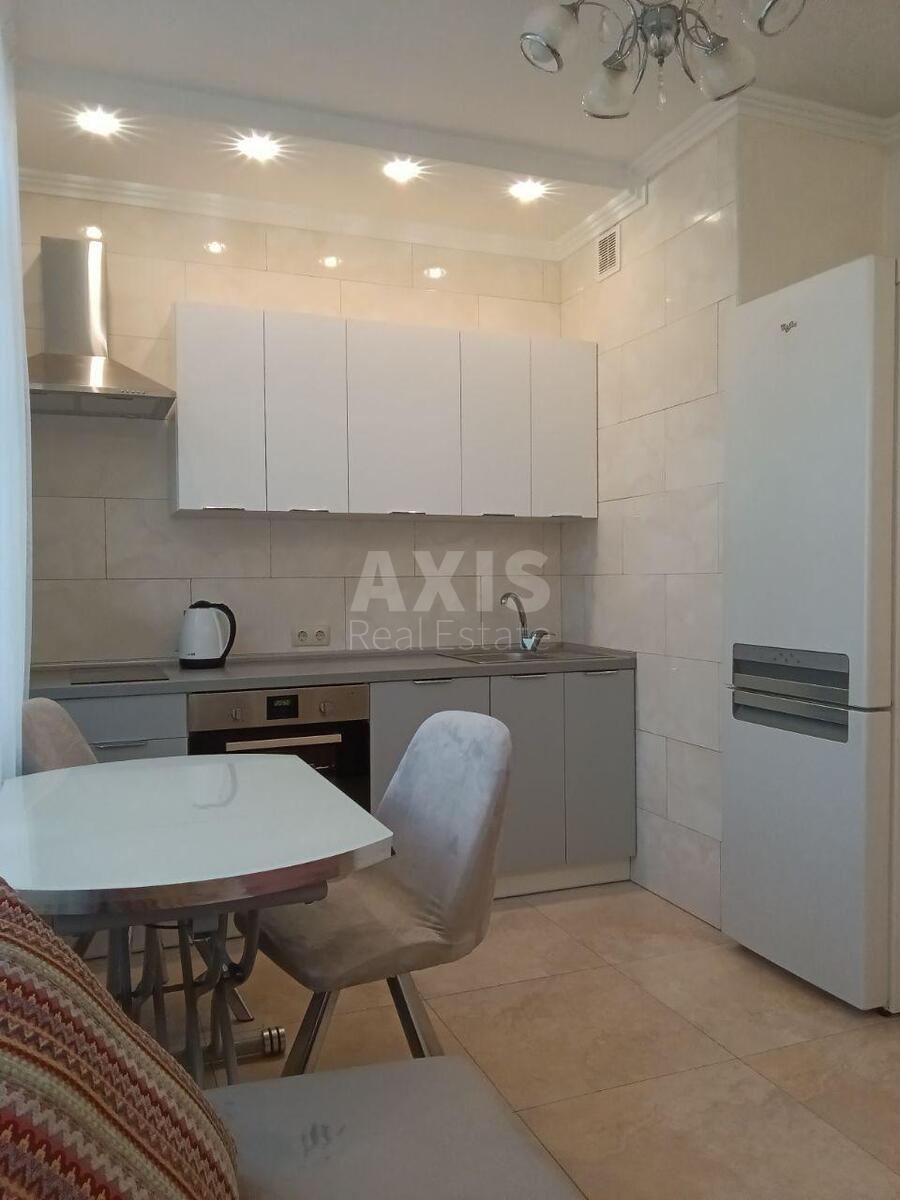 2k apartment vul. Sikors'kogo Igorja Aviakonstruktora 4Б3