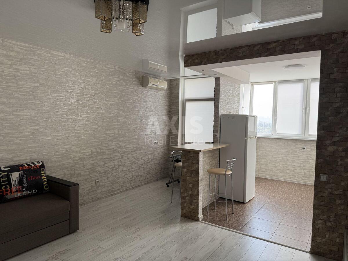 1к квартира ул. Семьи Кульженков 33568620