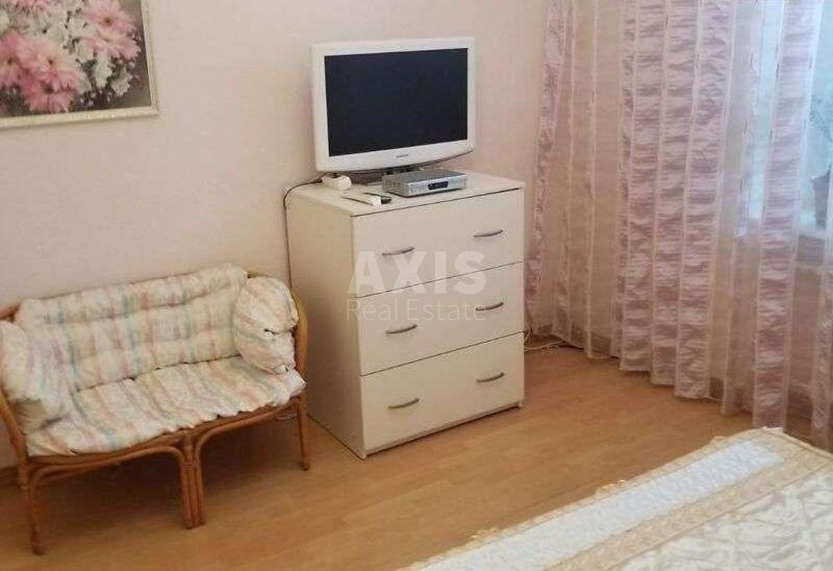 2к квартира ул. Институтская 18Б2