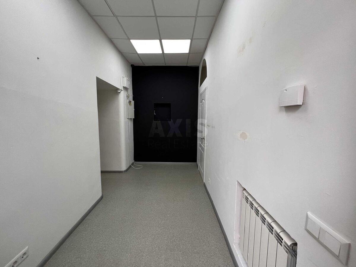 Trade object vul. Obolons'ka 7, 90m2623968