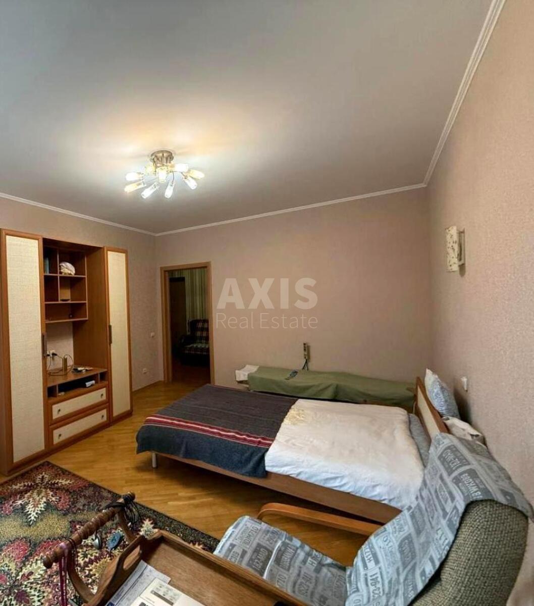 1к квартира ул. Ахматовой Анны 13622434