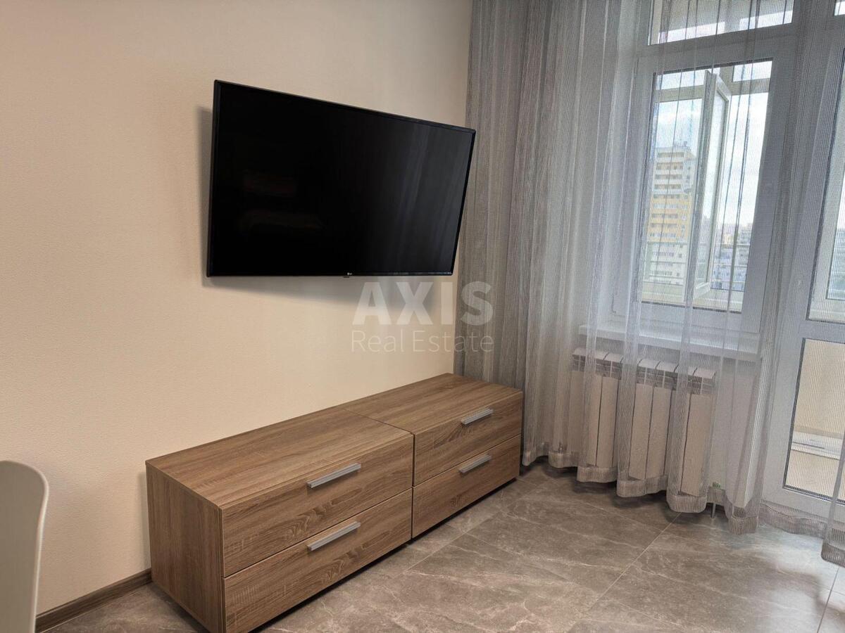 2k apartment vul. Lypkivs'kogo Vasylja Mytropolyta 37В593575