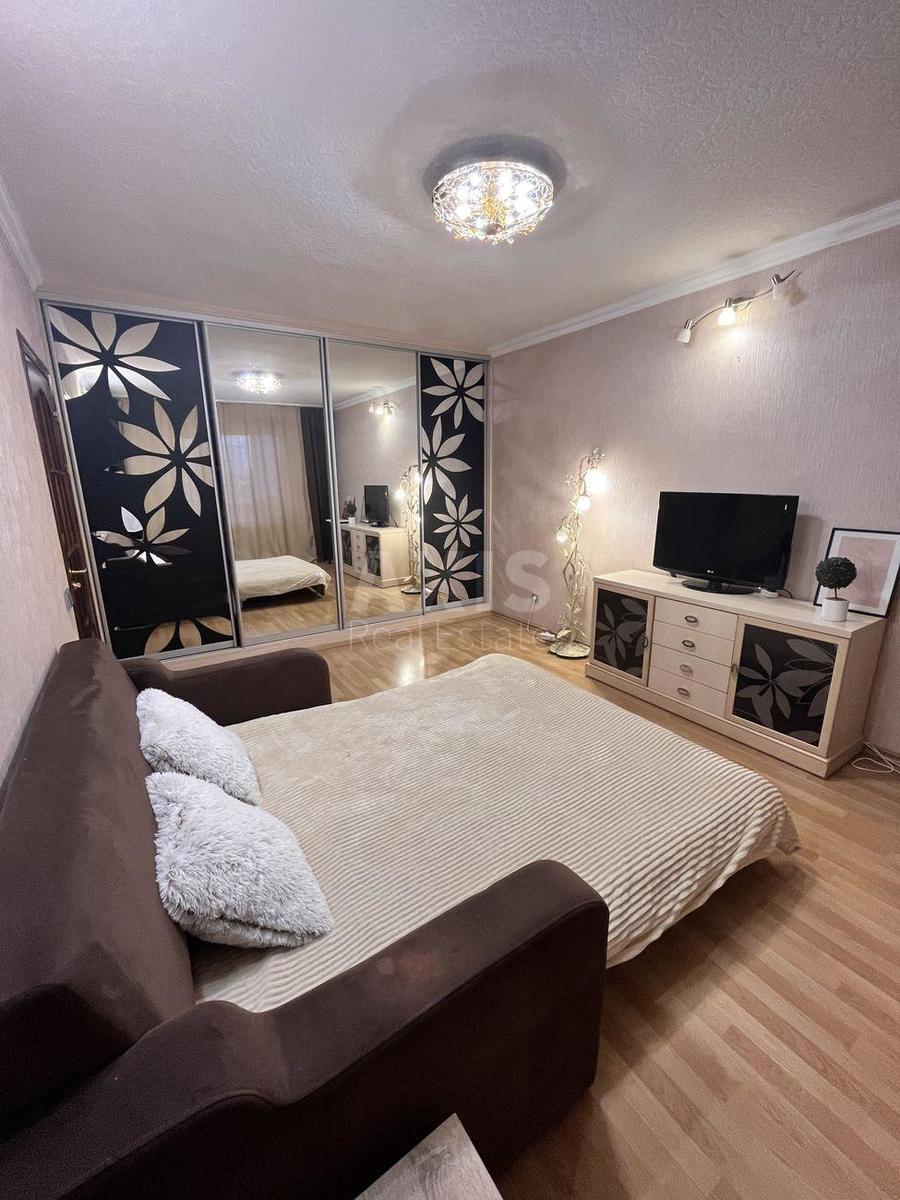 3k apartment pr-t Grygorenka Petra 50