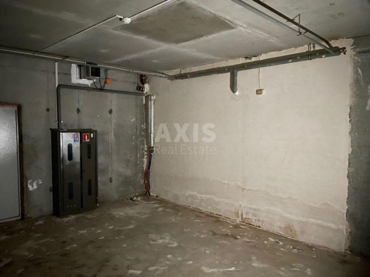 Trade object vul. Sverstjuka Jevgena 4, 210m210