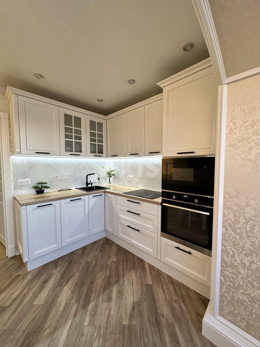 3k apartment vul. Rajduzhna 3711