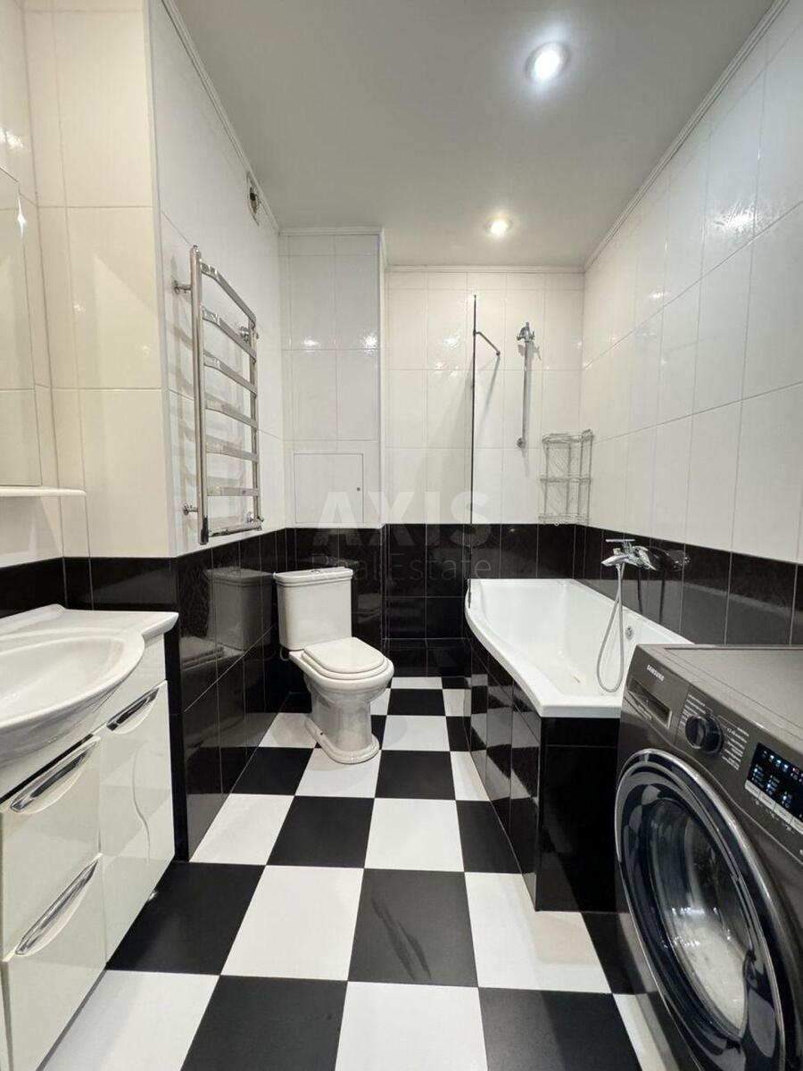 3k apartment nab. Dniprovs'ka 236310210