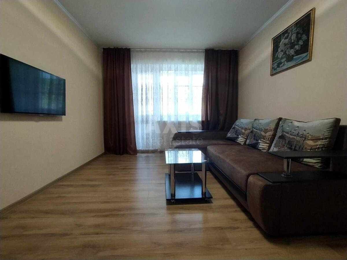 2к квартира ул. Героев Днепра 293