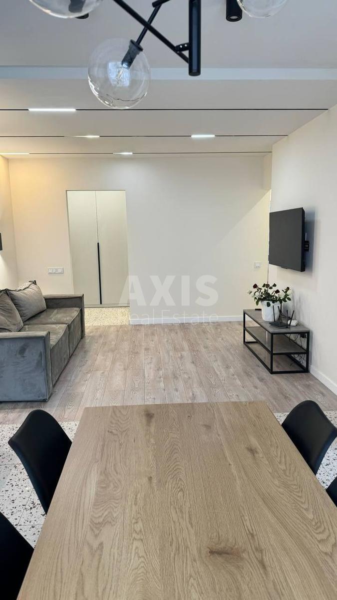 3k apartment vul. Saljutna 2Б0