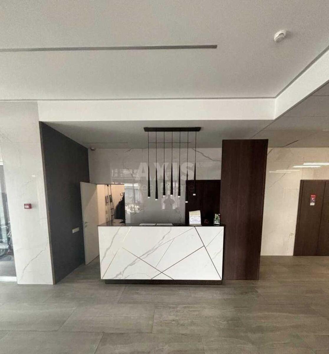 4k apartment vul. Dragomyrova Myhajla 17Б590482