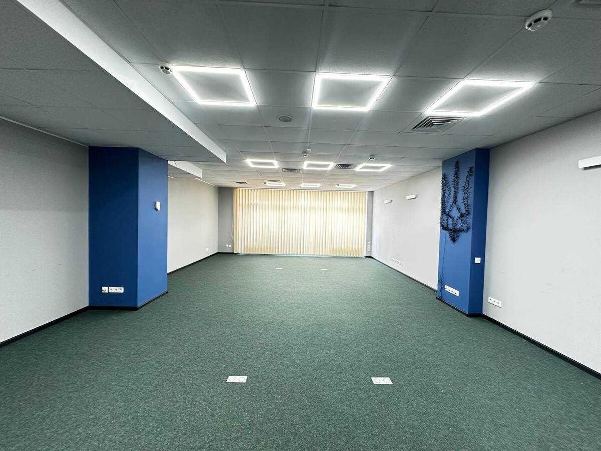 Office vul. Velyka Zhytomyrs'ka 20, 650m2590813