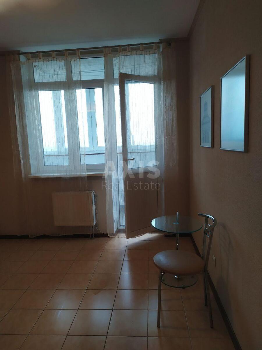 1k apartment vul. Voskresens'ka 145