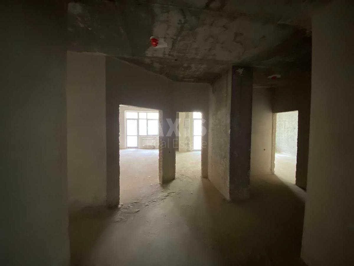 3k apartment vul. Jevgena Konoval'cja 44А1