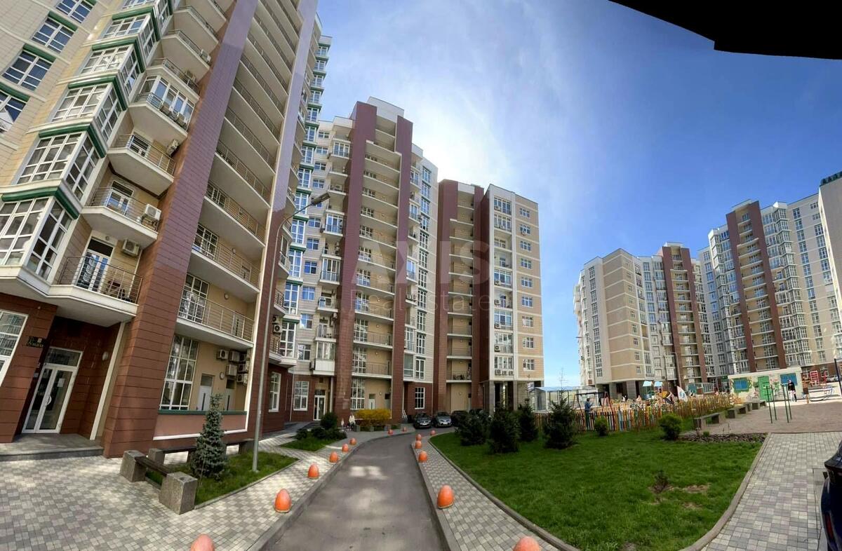 1k apartment vul. Vasylya Tyutyunnyka 52/16376012