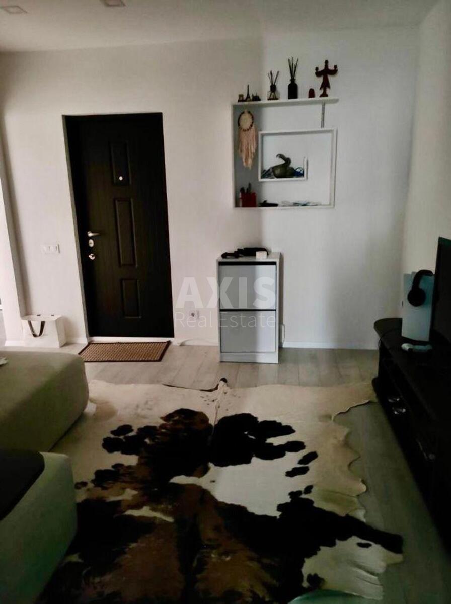 2k apartment vul. Zdolbunivs'ka 138