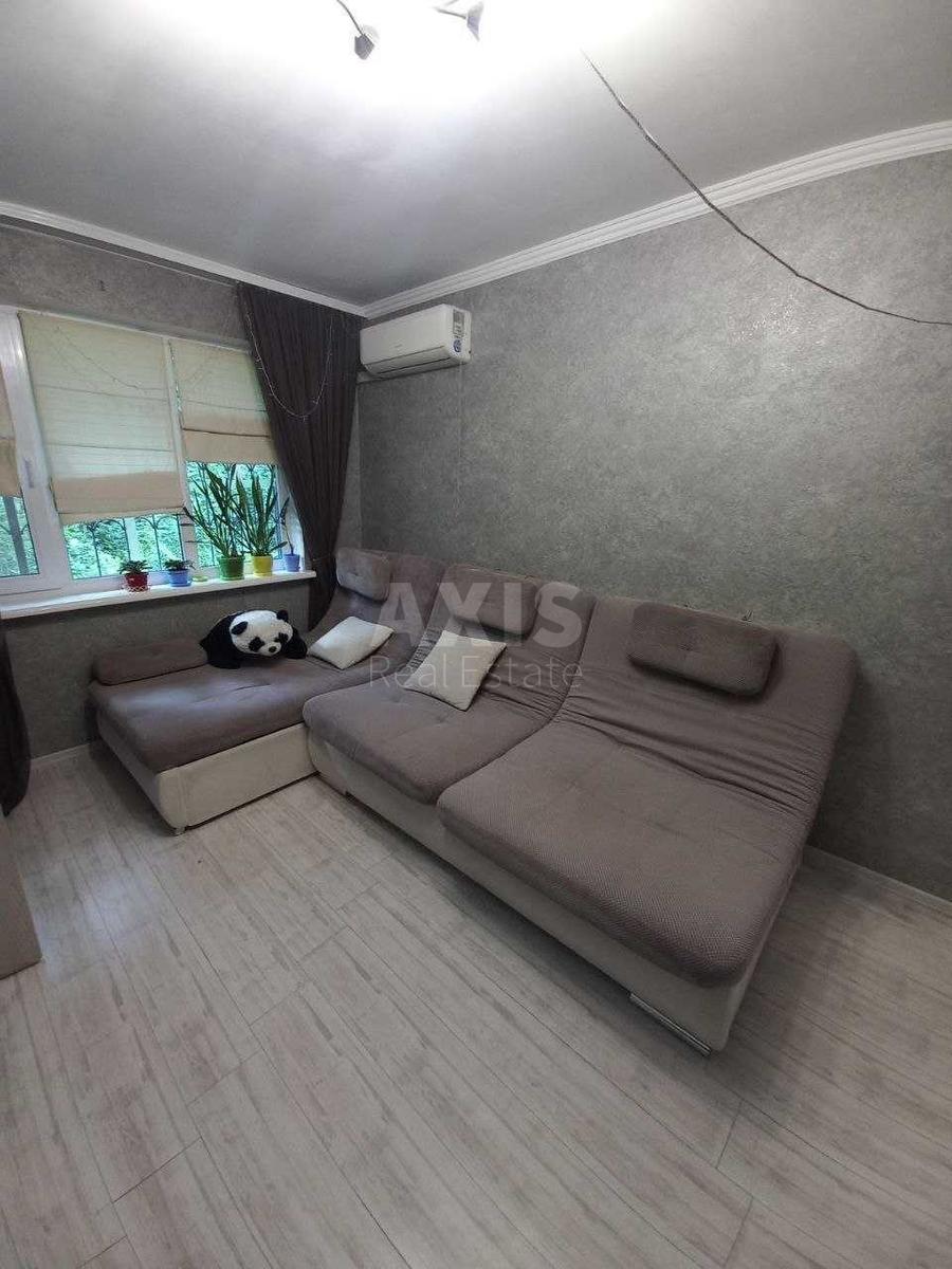 2k apartment vul. Vasylenka Mykoly 12А