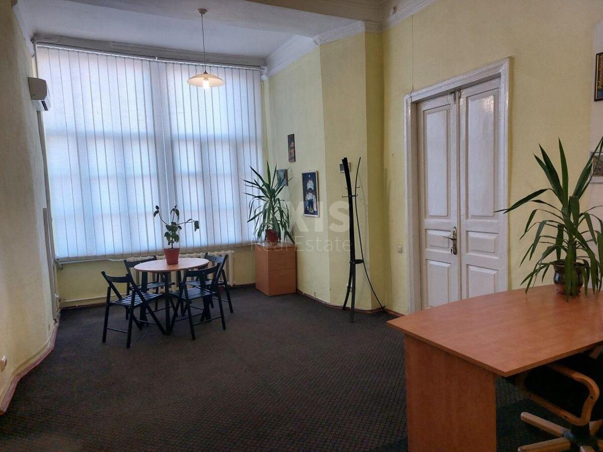 Офіс вул. Сковороди Григорія 5А, 34м2