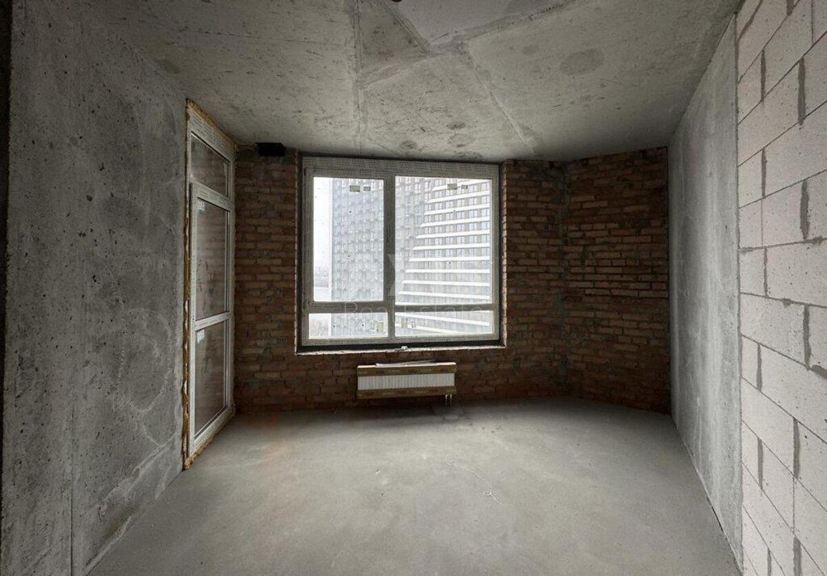 2k apartment nab. Dniprovs'ka 140