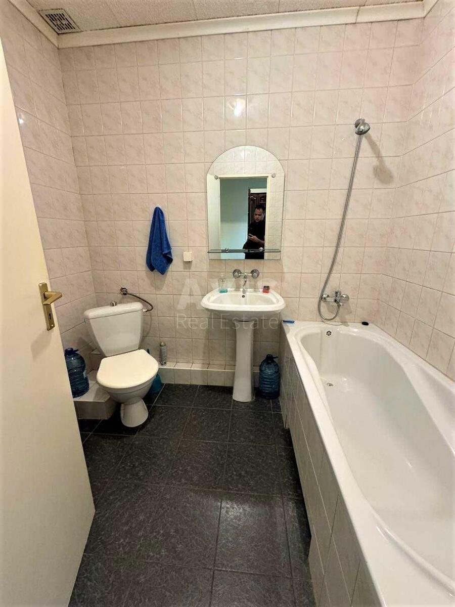 Office vul. Sofii'vs'ka 25, 150m26008512