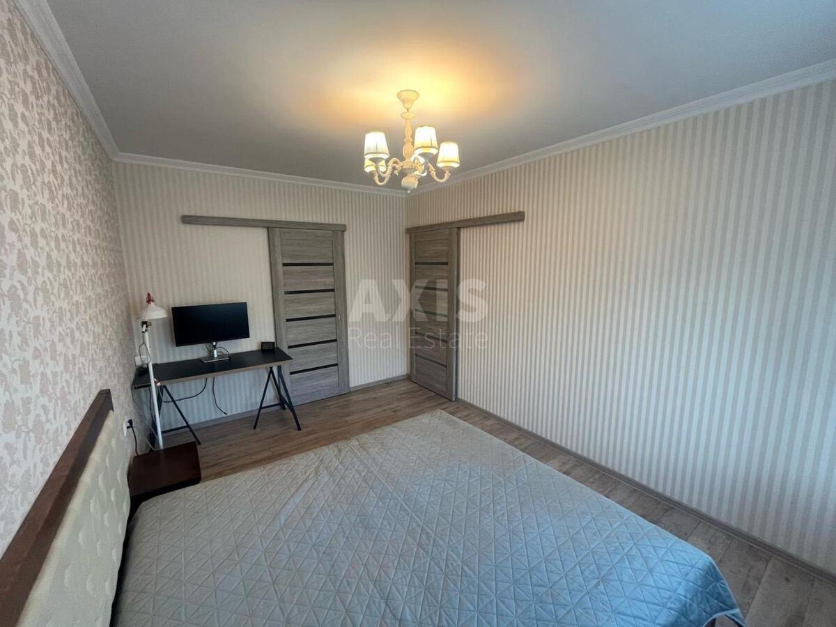 1k apartment vul. Kombinatna 25А1