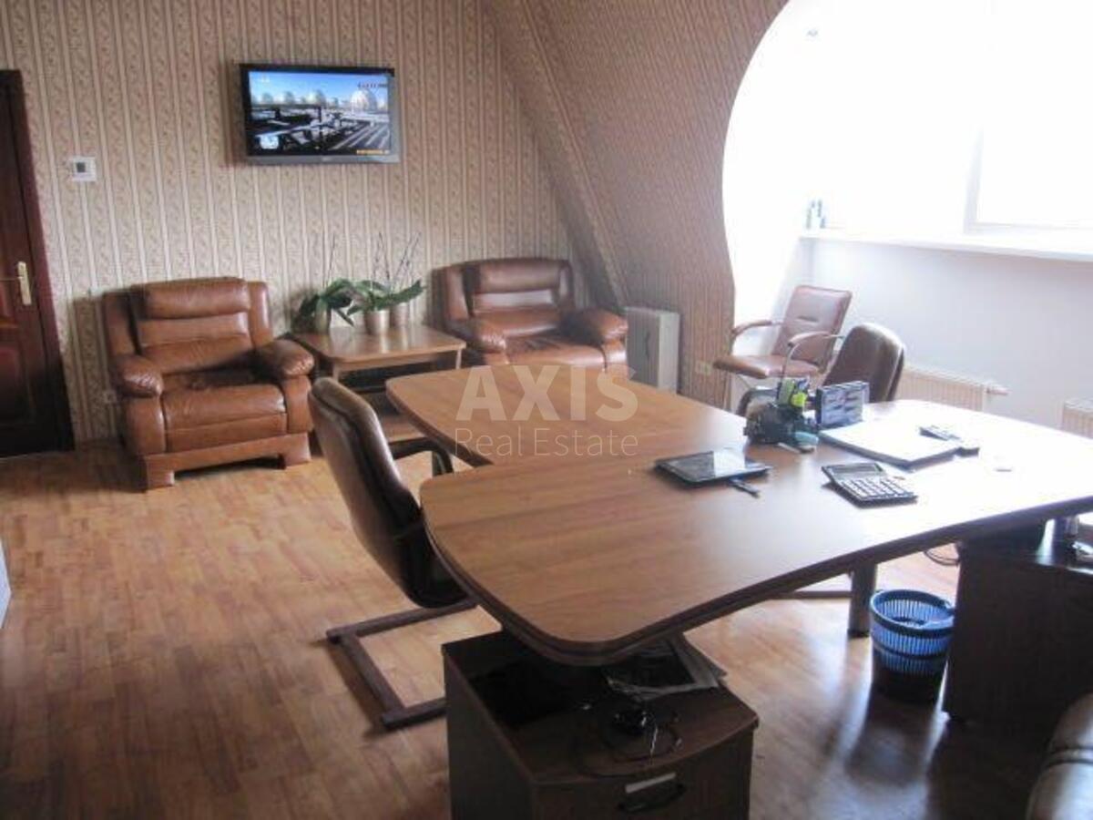 Офис пер. Кияновский 7А, 156м20